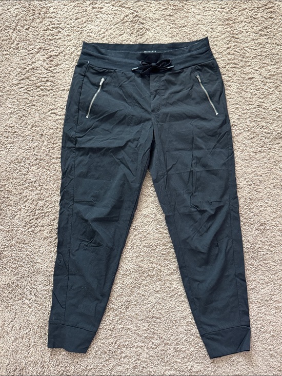 Athleta Pants - Athleta Black Trekkie North Performance Joggers with Zip Pockets